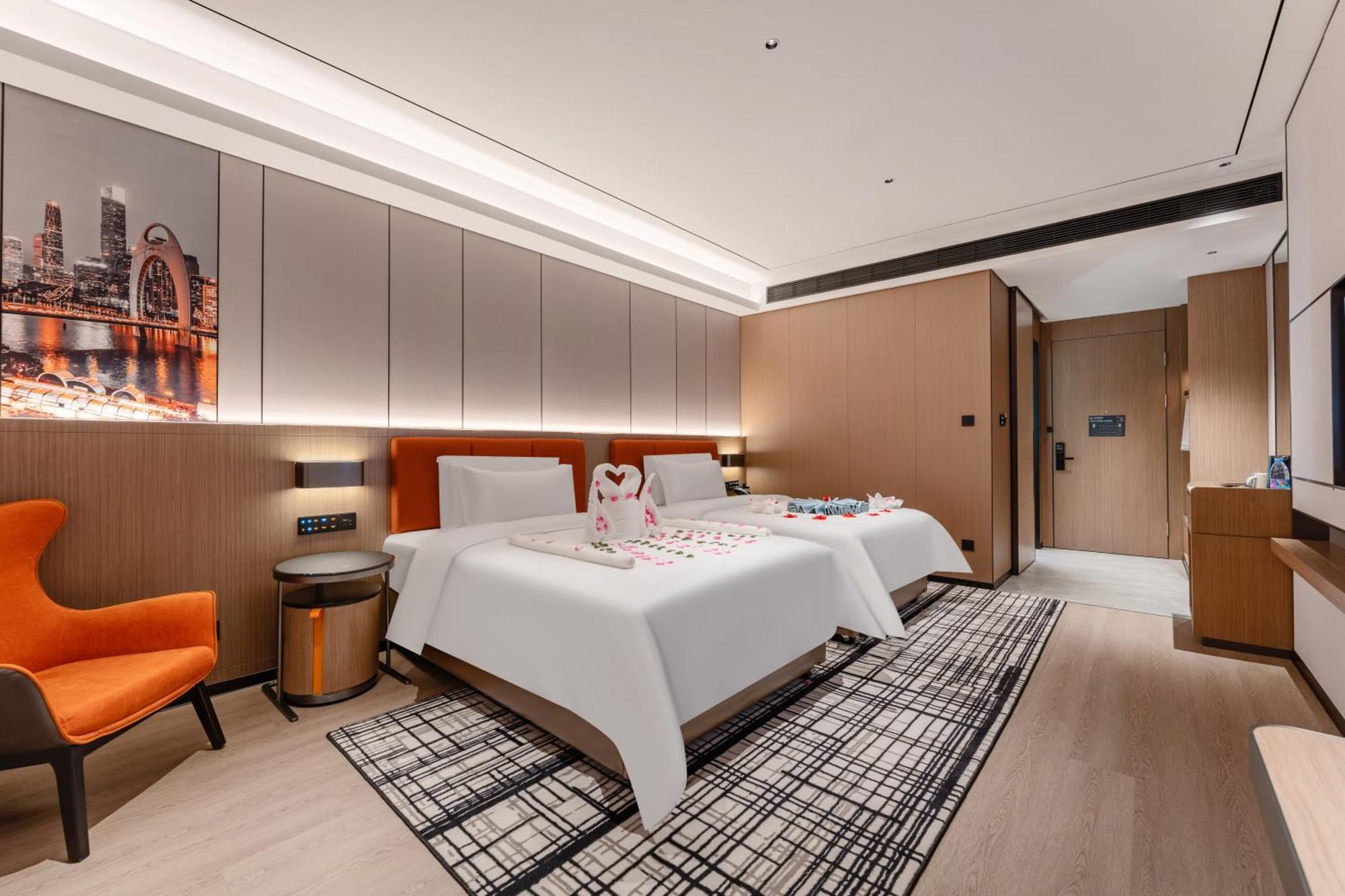 Liang Fan Holiday Inn Гуанчжоу Екстер'єр фото