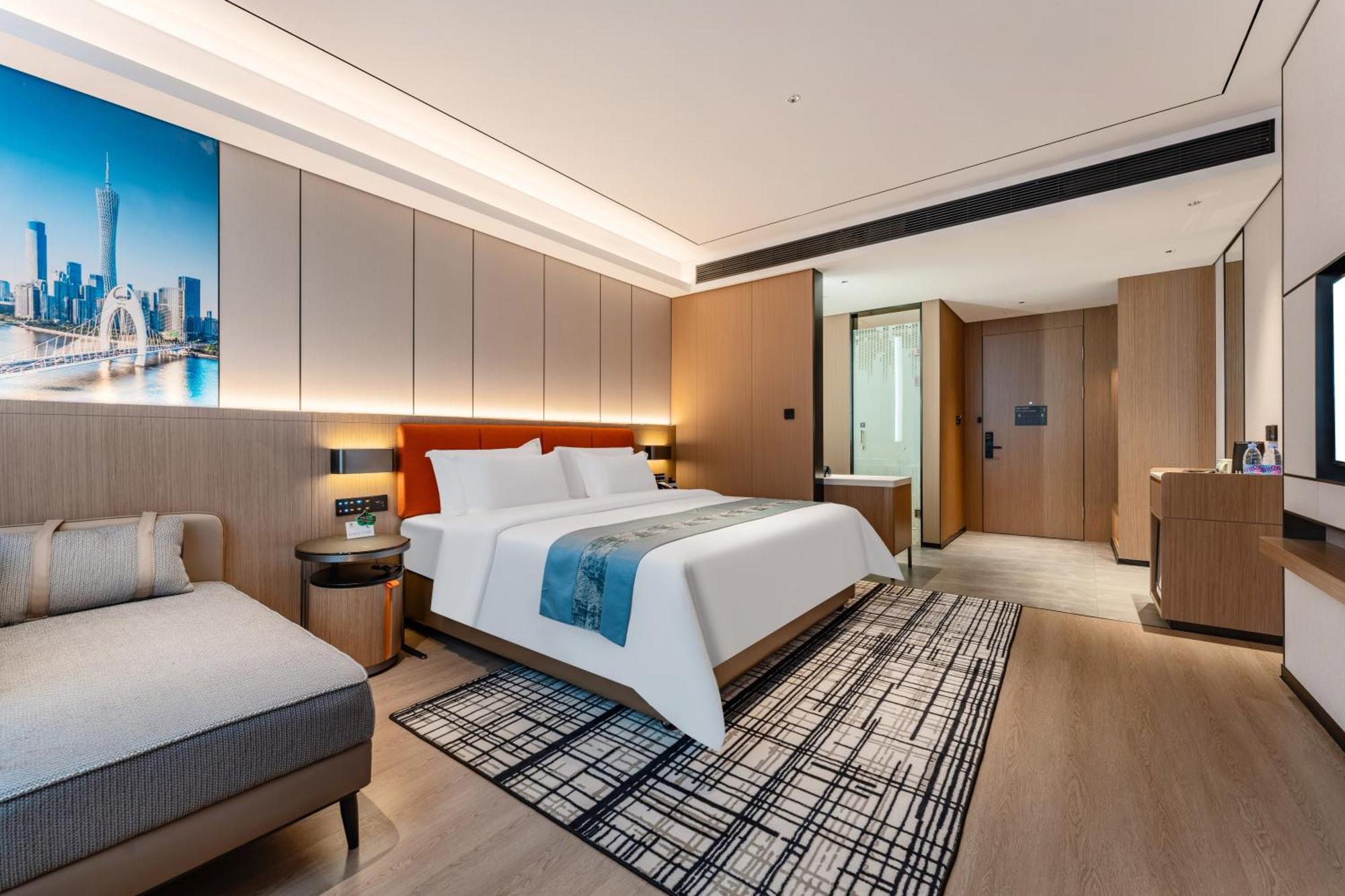 Liang Fan Holiday Inn Гуанчжоу Екстер'єр фото