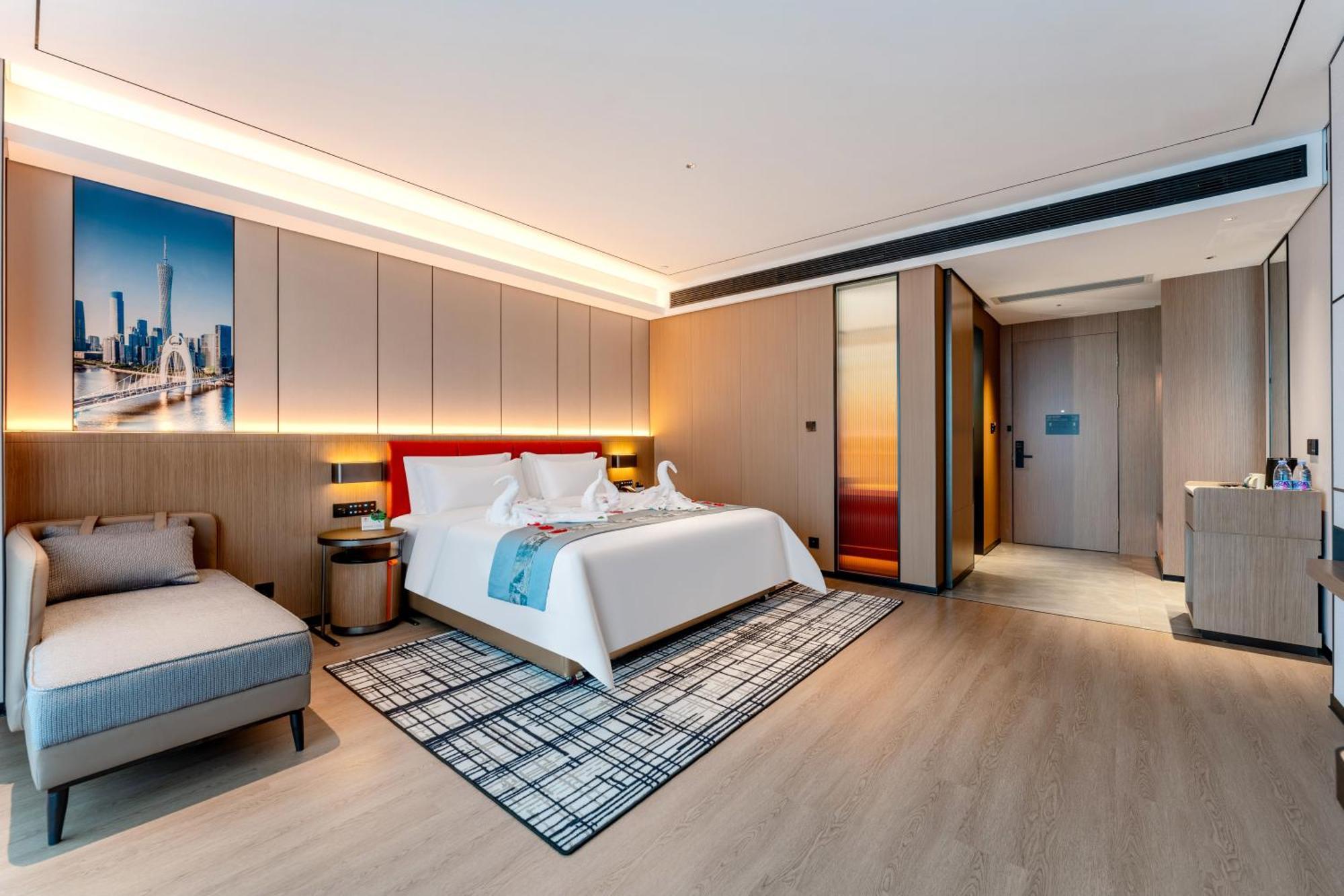 Liang Fan Holiday Inn Гуанчжоу Екстер'єр фото
